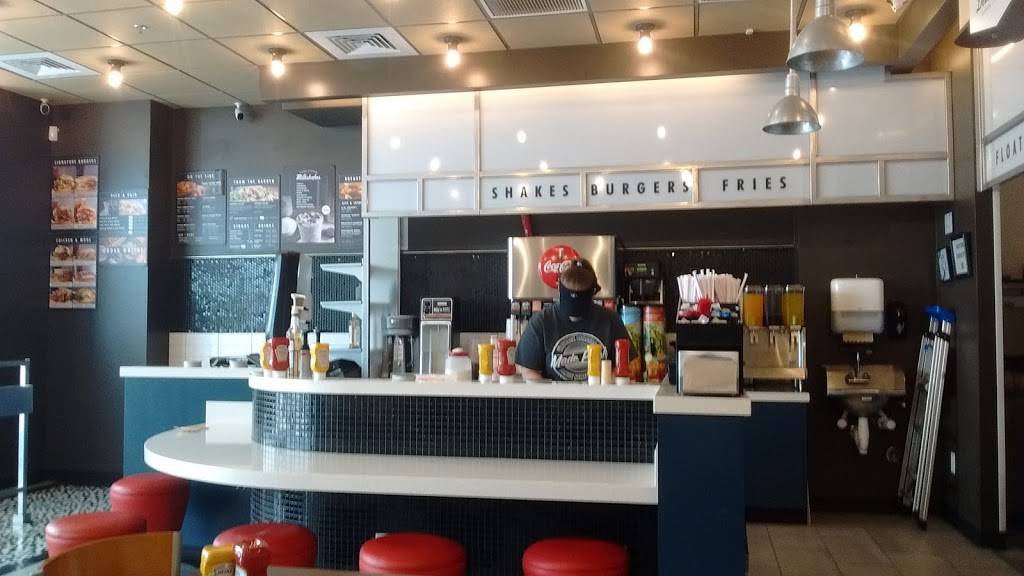 Wayback Burgers | restaurant | 1900 University Blvd, Round Rock, TX 78665, USA | 5128434517 OR +1 512-843-4517