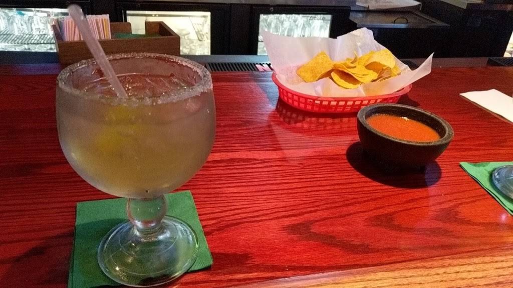 Fiesta Jalapenos Mexican Grill | restaurant | 33725 Center Ridge Rd, North Ridgeville, OH 44039, USA | 4403271431 OR +1 440-327-1431