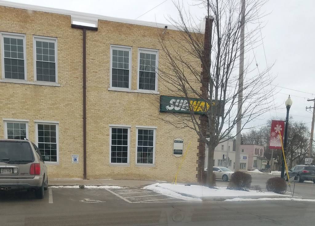 Subway | restaurant | 148 E Main St, Denmark, WI 54208, USA | 9208632437 OR +1 920-863-2437