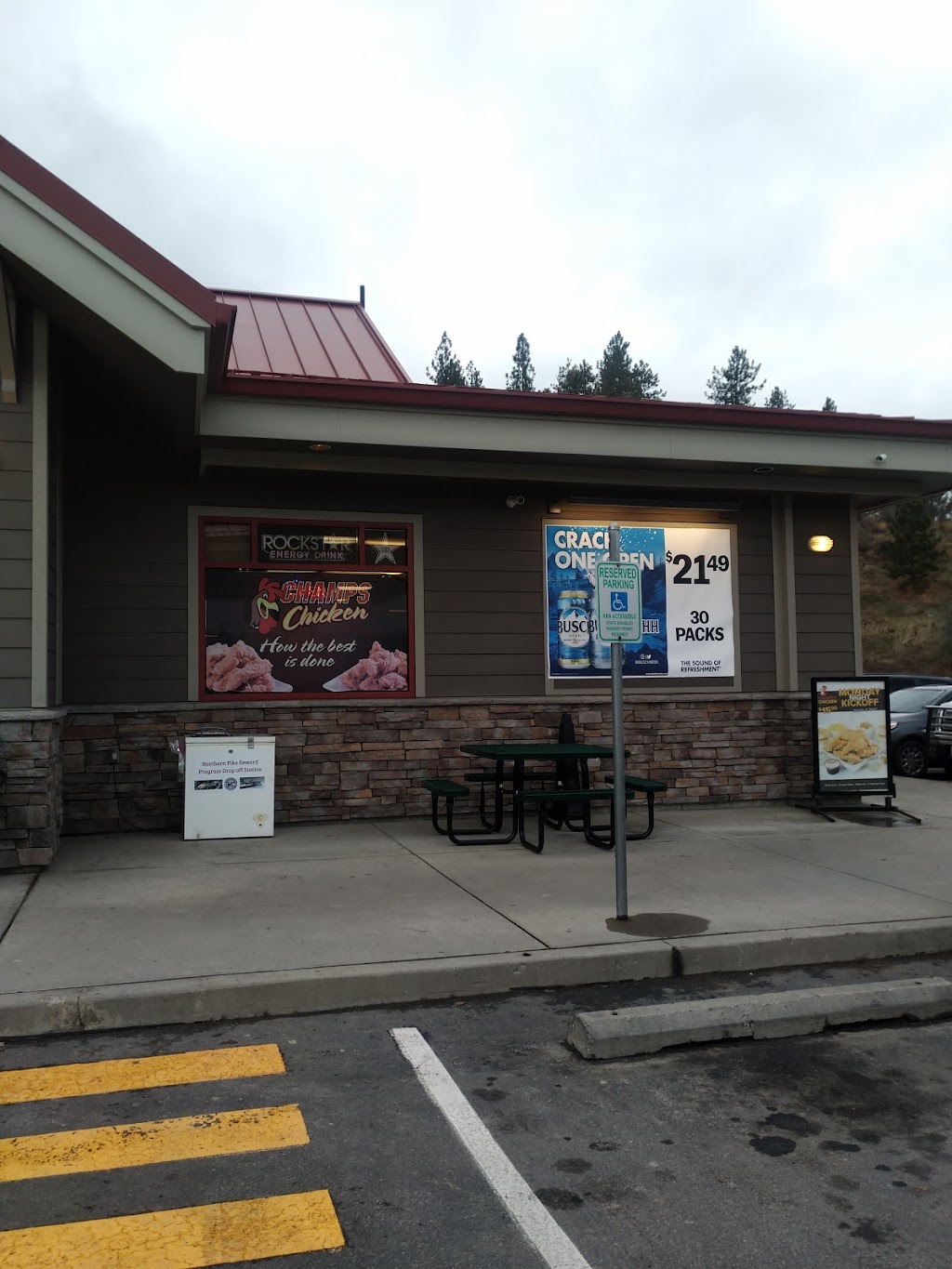 Colville Fuels Noisy Waters | restaurant | 34291 State Rte 20, Kettle Falls, WA 99141, USA | 5097382983 OR +1 509-738-2983