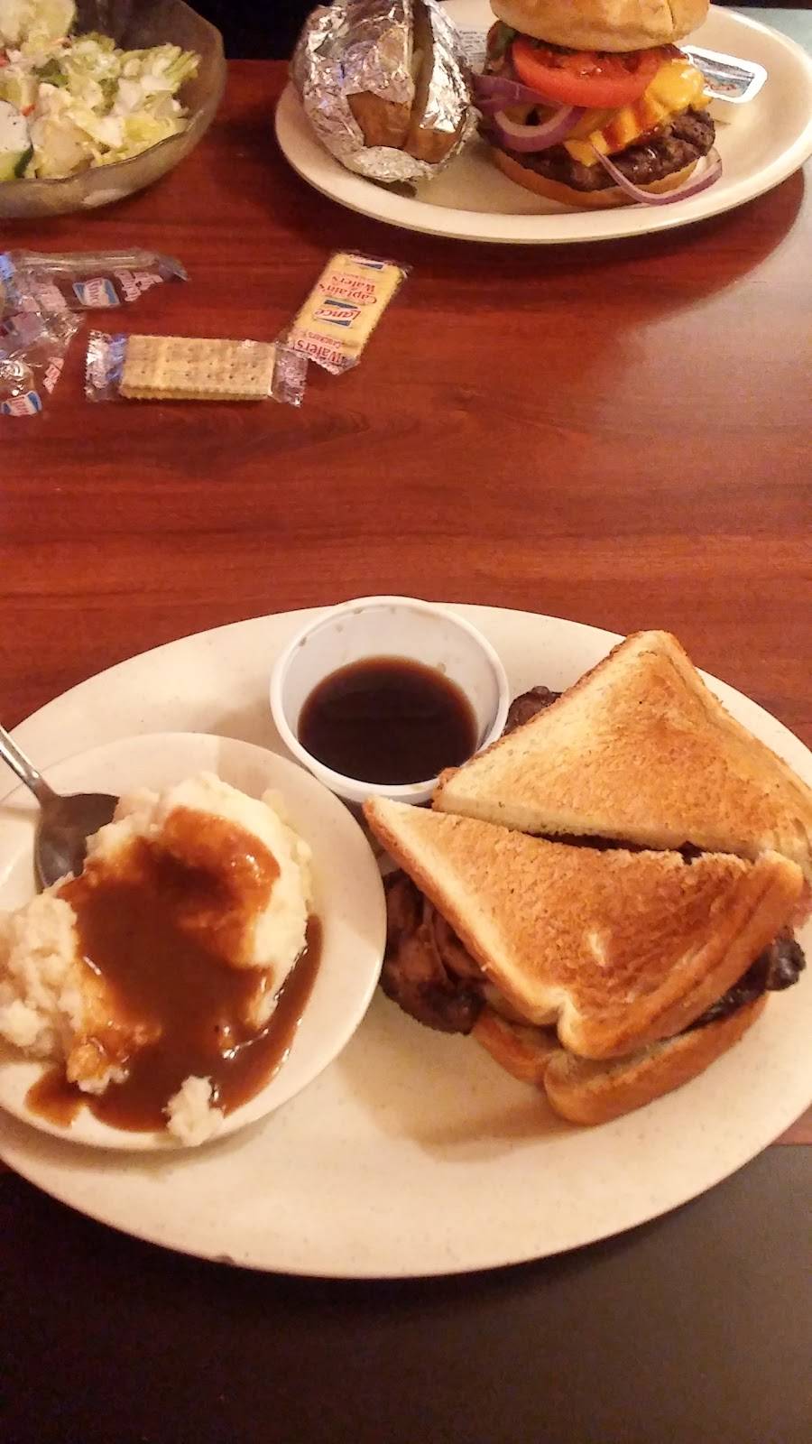 Woodys Bar-B-Q | restaurant | 110 FL-19, Palatka, FL 32177, USA | 3863853234 OR +1 386-385-3234