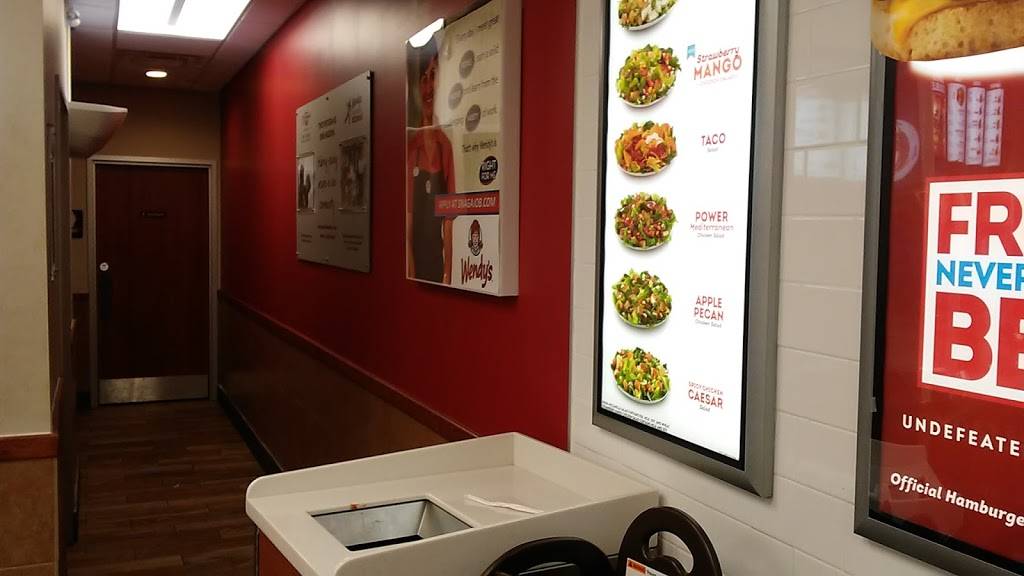 Wendys | restaurant | 3104 S, Broad St, Chattanooga, TN 37408, USA | 4232670754 OR +1 423-267-0754