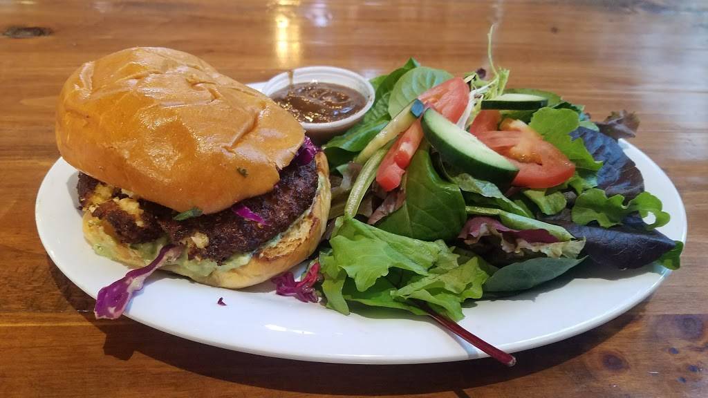 Fresh & Fabulous Cafe | cafe | 221 W 5th St, Oxnard, CA 93030, USA | 8054864547 OR +1 805-486-4547