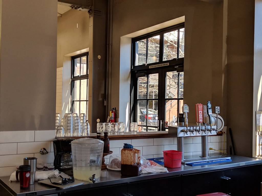 Smokin Woods BBQ Cafe | restaurant | 4307 Telegraph Ave, Oakland, CA 94609, USA | 5104238634 OR +1 510-423-8634