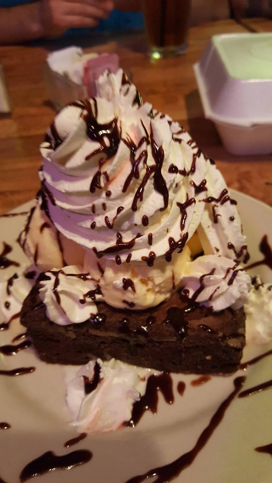 Double LL Steak House & Saloon | restaurant | 401 E Center Ave, Visalia, CA 93291, USA | 5596271126 OR +1 559-627-1126