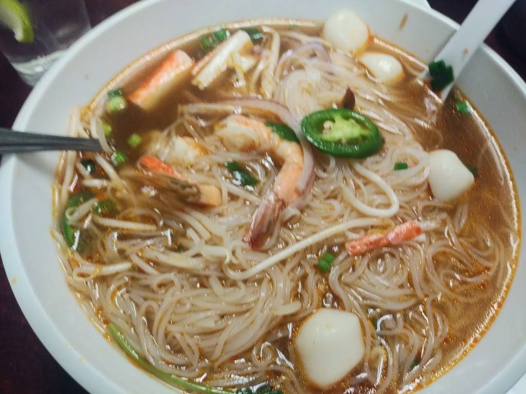 Pho Delite | restaurant | 393 W Shaw Ave, Clovis, CA 93612, USA | 5593228688 OR +1 559-322-8688