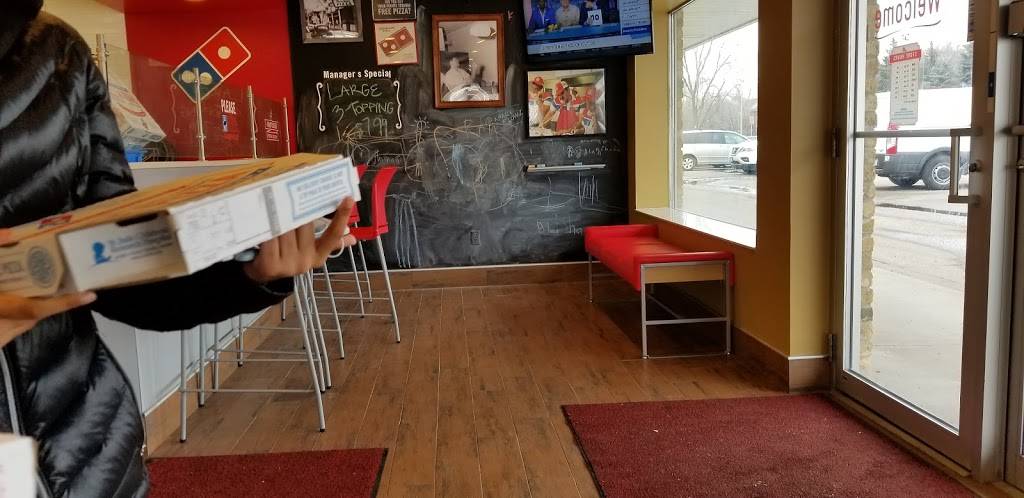 Dominos Pizza | meal delivery | 13756 Nicollet Ave, Burnsville, MN 55337, USA | 9528904940 OR +1 952-890-4940