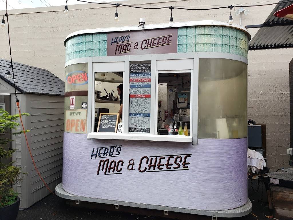 Herbs Mac and Cheese | restaurant | 4255 SE Belmont St, Portland, OR 97215, USA | 5036229090 OR +1 503-622-9090