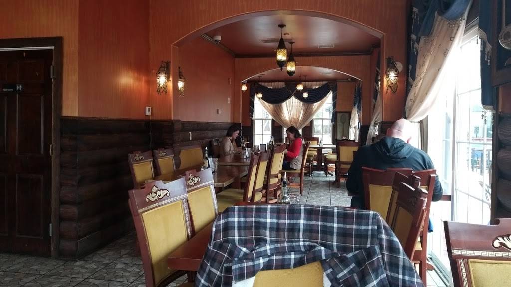 Casablanca | restaurant | 1707 Madison Ave, Memphis, TN 38104, USA | 9014216949 OR +1 901-421-6949