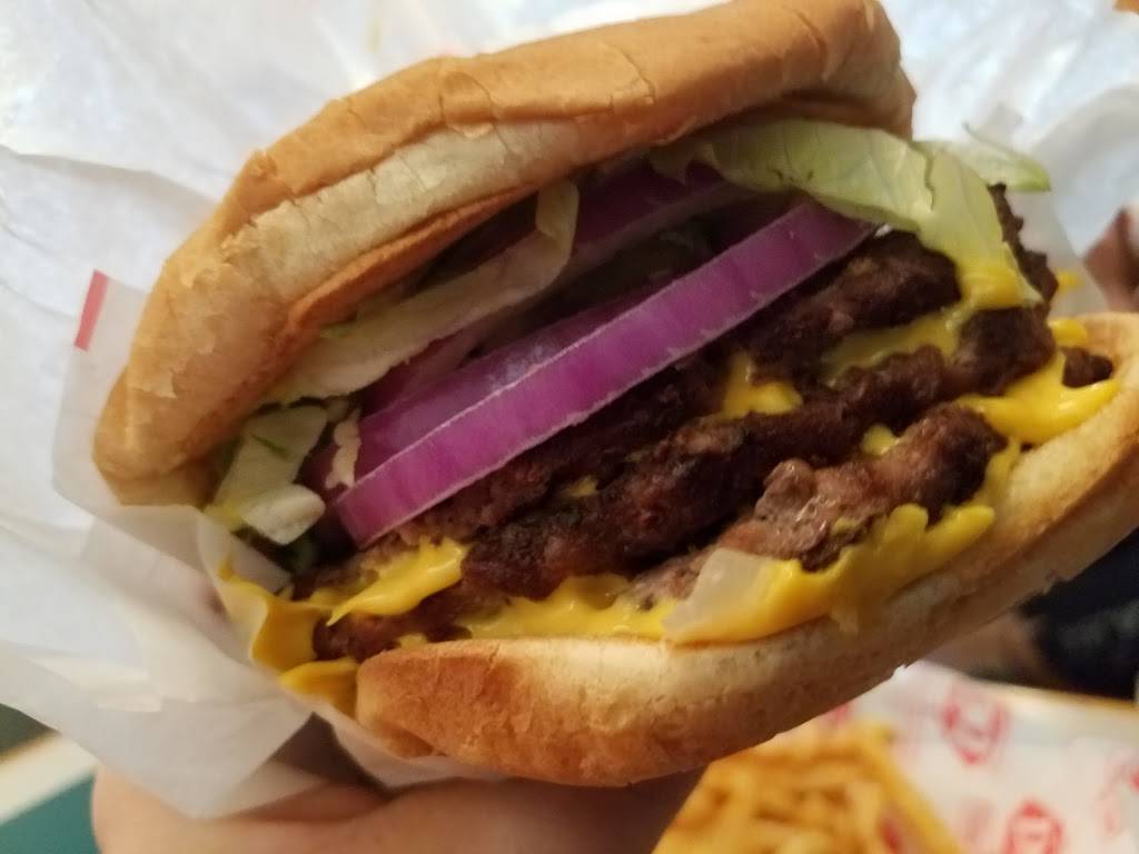 Dairy Queen | restaurant | 2921 7th St, Bay City, TX 77414, USA | 9792457358 OR +1 979-245-7358