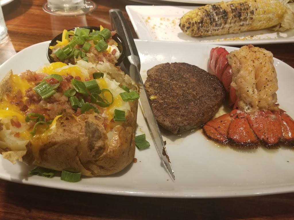 LongHorn Steakhouse | meal takeaway | 108 Marketplace Dr, Hampton, VA 23666, USA | 7578961100 OR +1 757-896-1100