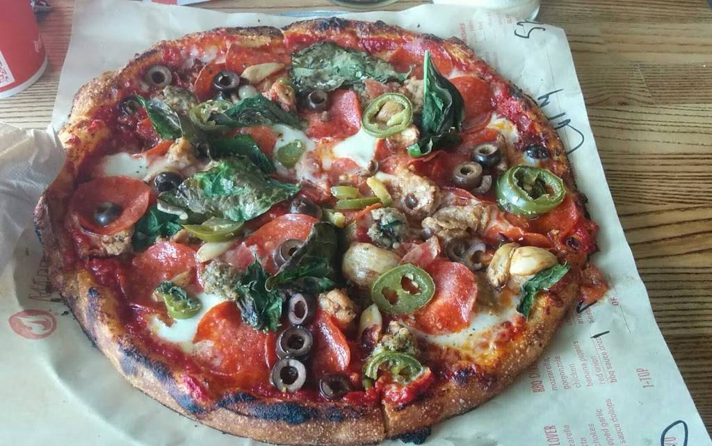Blaze Pizza | meal takeaway | 2976 W Grant Line Rd, Tracy, CA 95304, USA | 2093910120 OR +1 209-391-0120