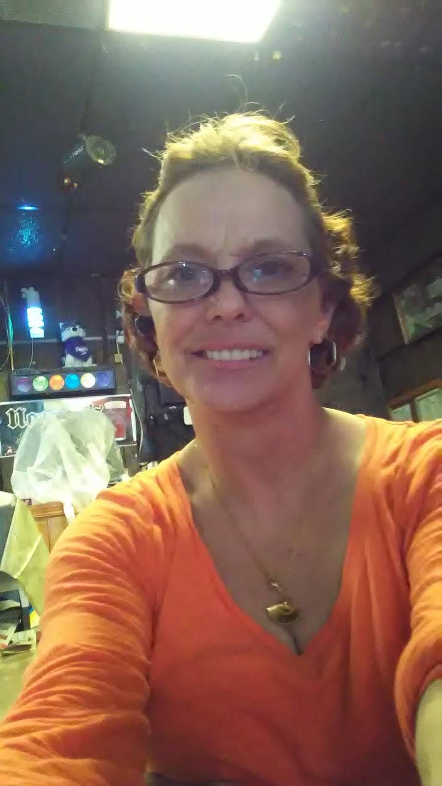 Noonans Tap | restaurant | 1618 Central Ave, Dubuque, IA 52001, USA | 5635832886 OR +1 563-583-2886