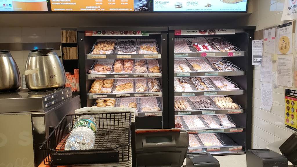 Dunkin Donuts | cafe | Gulf Gas Station, 10801 Grand Central Pkwy, East Elmhurst, NY 11369, USA | 7184781926 OR +1 718-478-1926
