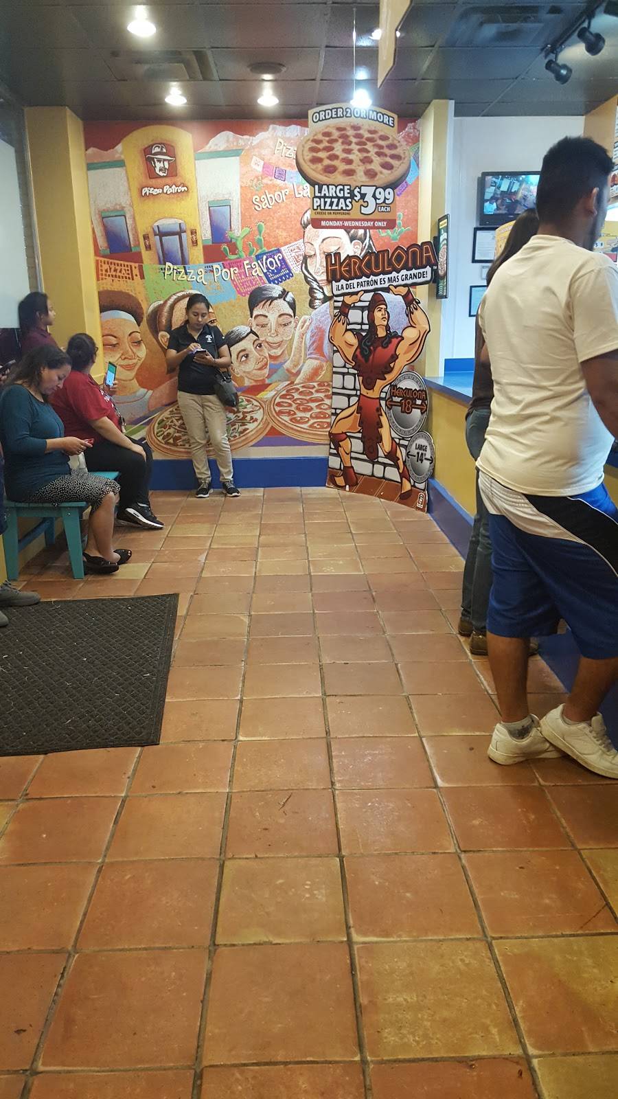 Pizza Patron | meal takeaway | 2519 S Hampton Rd, Dallas, TX 75224, USA | 2146239220 OR +1 214-623-9220