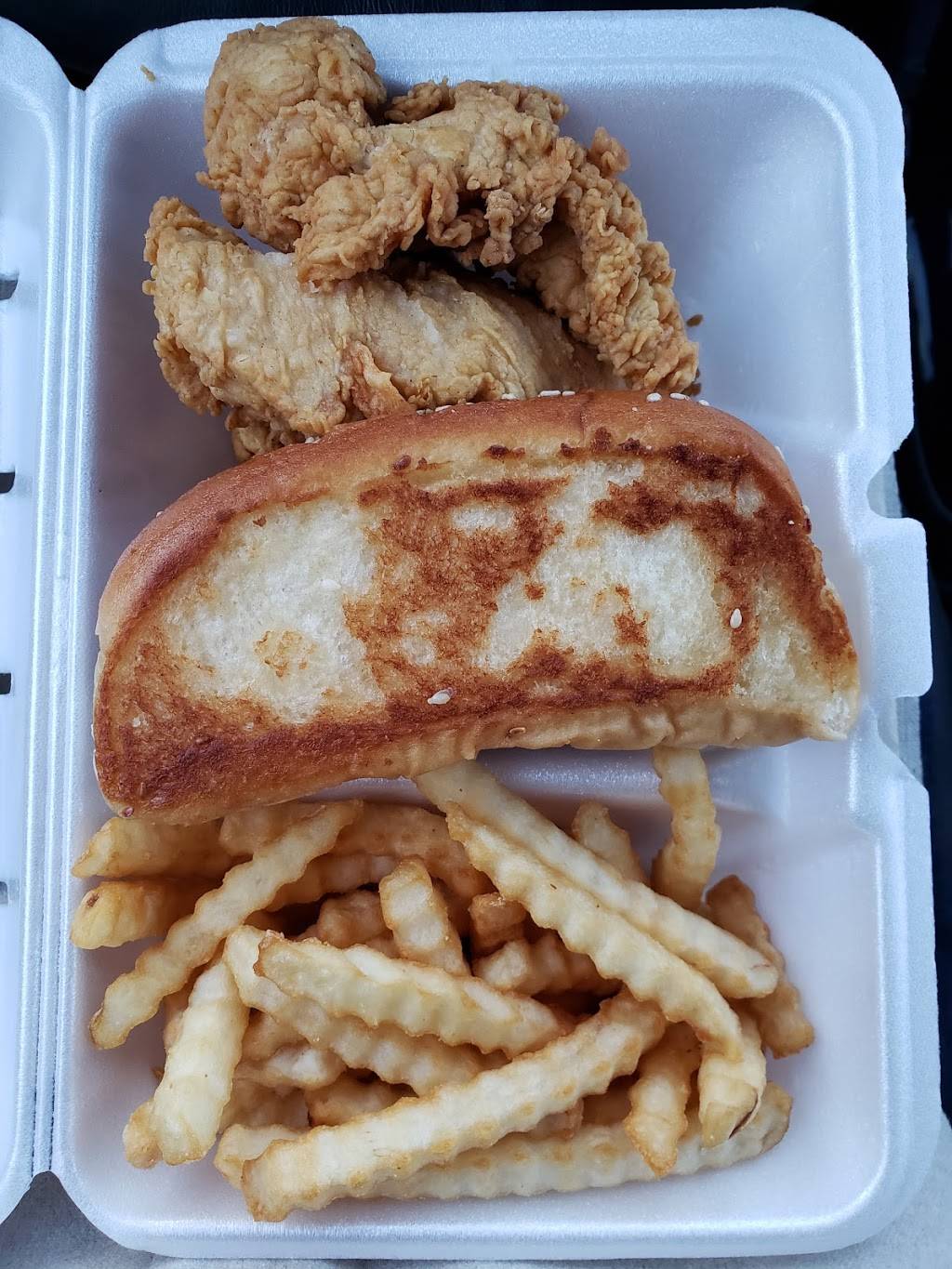 Raising Canes Chicken Fingers | meal takeaway | 7550 S Las Vegas Blvd, Las Vegas, NV 89123, USA | 7024343644 OR +1 702-434-3644