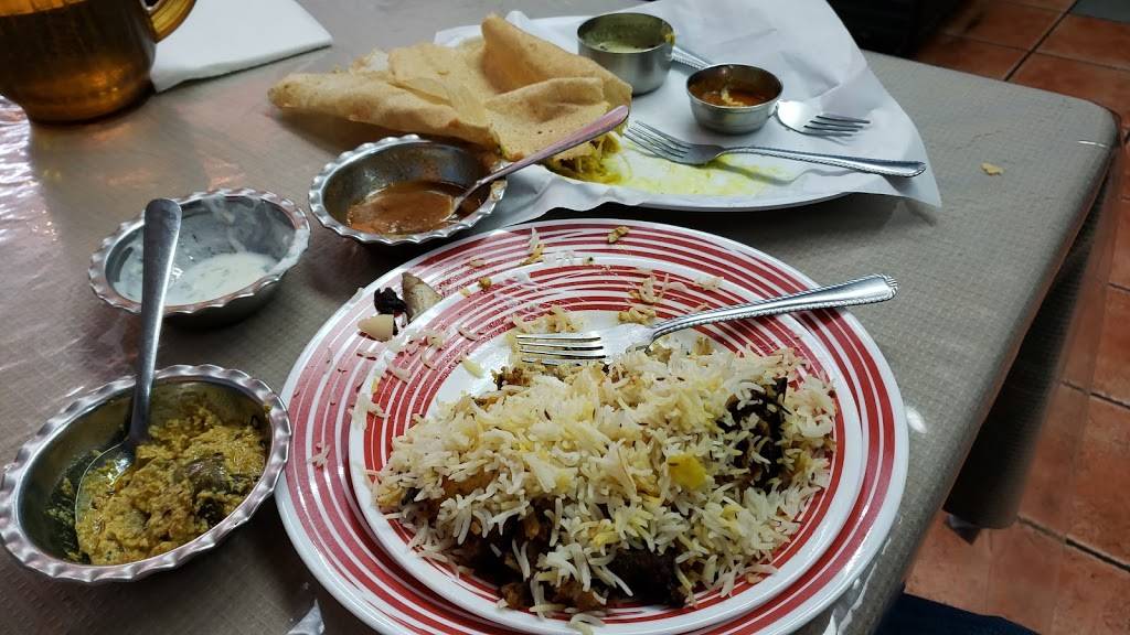 Bawarchi On Devon | restaurant | 6406 N Oakley Ave, Chicago, IL 60645, USA | 7738560801 OR +1 773-856-0801