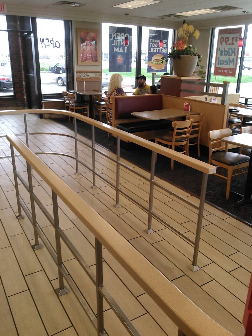 Wendys | restaurant | 1508 N State St #9, Greenfield, IN 46140, USA | 3174624822 OR +1 317-462-4822