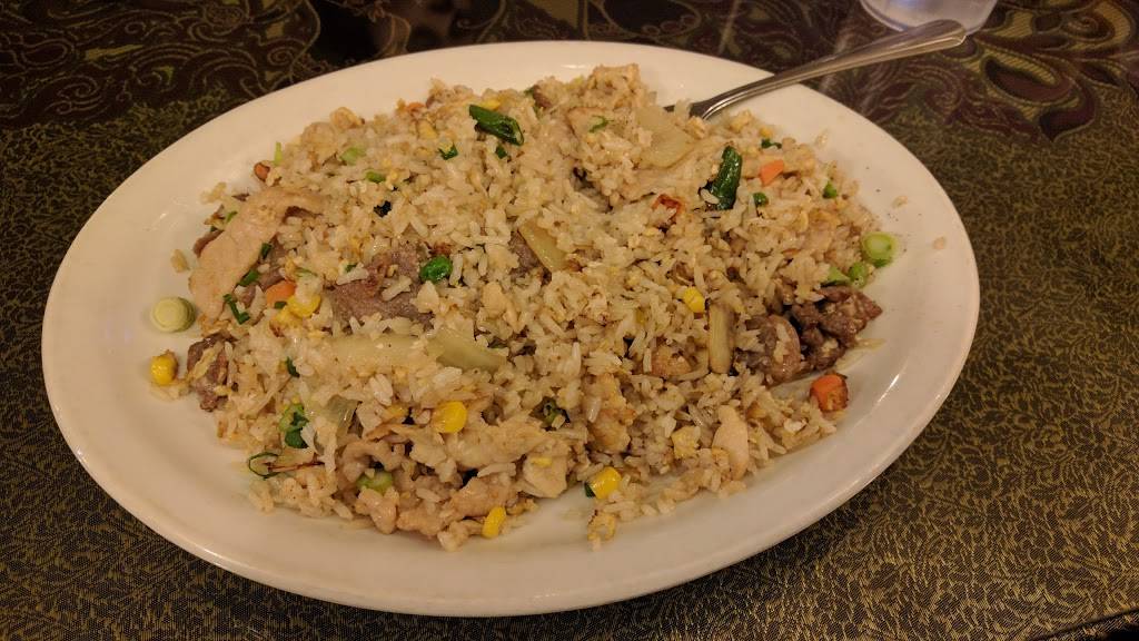 Typhoon Thai Cuisine | restaurant | 1014 S Broadway St, Pittsburg, KS 66762, USA | 6202329900 OR +1 620-232-9900