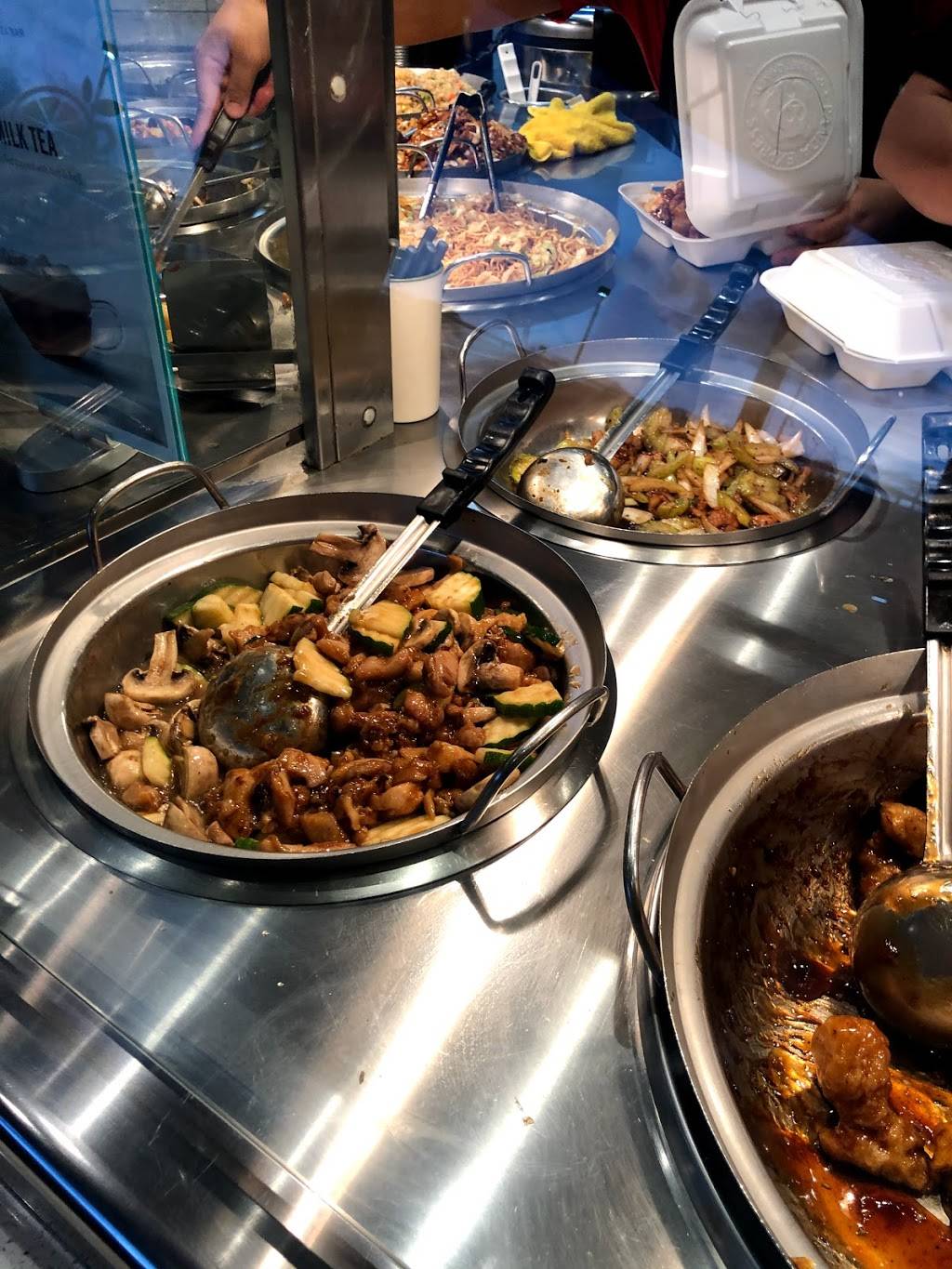 Panda Express | restaurant | 1620 N School St, Honolulu, HI 96817, USA | 8088489998 OR +1 808-848-9998