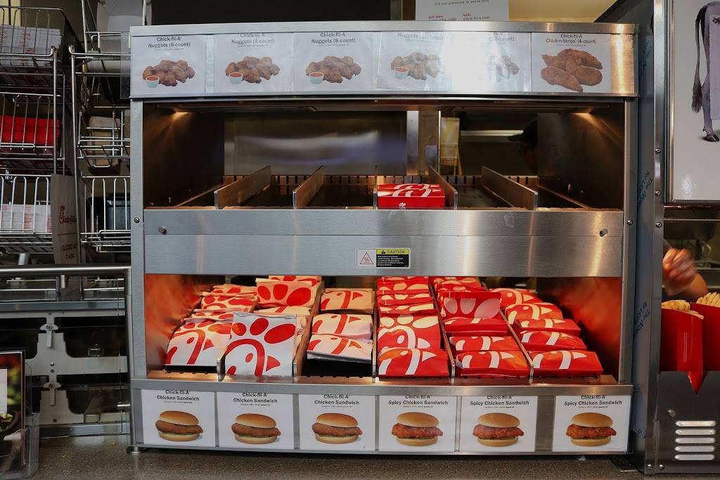 The Avenue | restaurant | 1 Grand Ave Building 19/101A, San Luis Obispo, CA 93407, USA | 8057565952 OR +1 805-756-5952