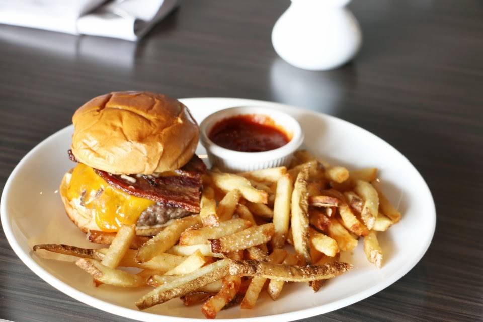 Solstice Restaurant | restaurant | 800 Hillgrove Ave #104, Western Springs, IL 60558, USA | 7085054684 OR +1 708-505-4684