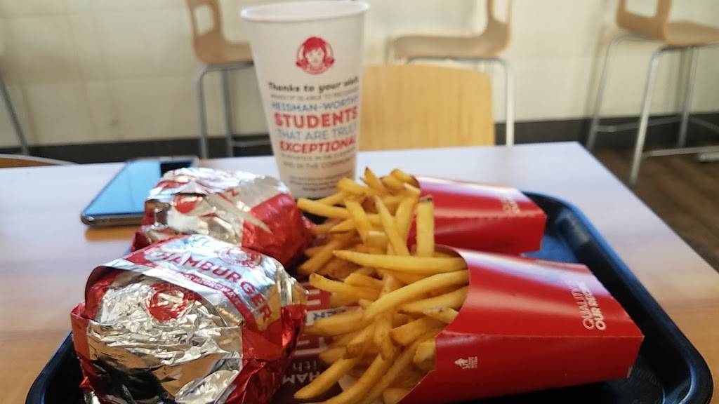 Wendys | restaurant | 7591 N Owasso Expy, Owasso, OK 74055, USA | 9183761994 OR +1 918-376-1994