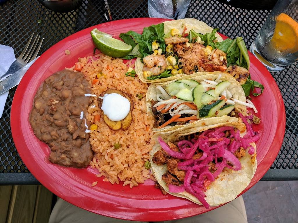 BelAir Cantina Oak Creek | restaurant | 410 W Town Square Way, Oak Creek, WI 53154, USA | 4142157995 OR +1 414-215-7995