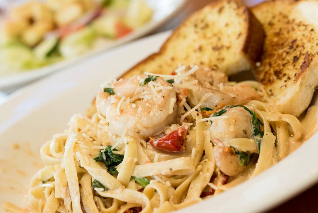 Willow River Saloon/Carbones Pizzeria | restaurant | 1106 Co Rd A, Hudson, WI 54016, USA | 7153865885 OR +1 715-386-5885