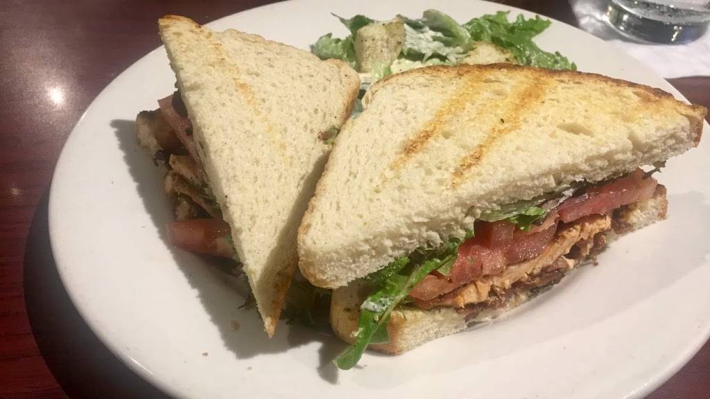 Porterhouse Grill | restaurant | 459 E Broad St, Athens, GA 30601, USA | 7063690990 OR +1 706-369-0990