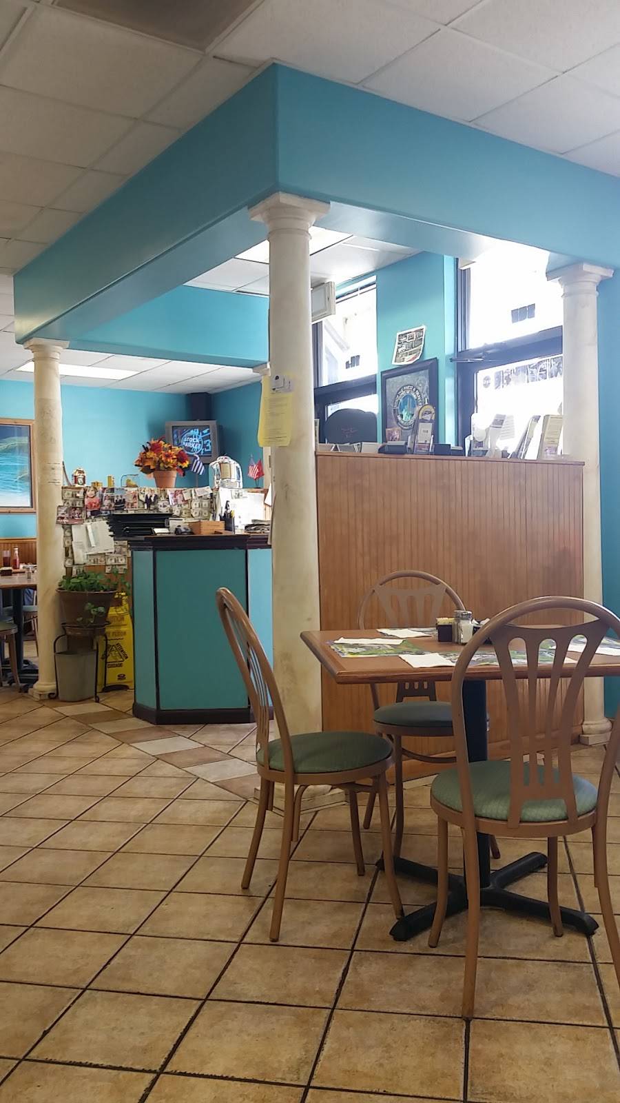 Causeway Diner | restaurant | 3712 N Courtenay Pkwy #102, Merritt Island, FL 32953, USA | 3214549898 OR +1 321-454-9898