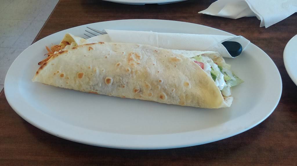 Antojitos Mexicanos El Charro | restaurant | 1717 4th Ave S, Denison, IA 51442, USA | 7122634878 OR +1 712-263-4878