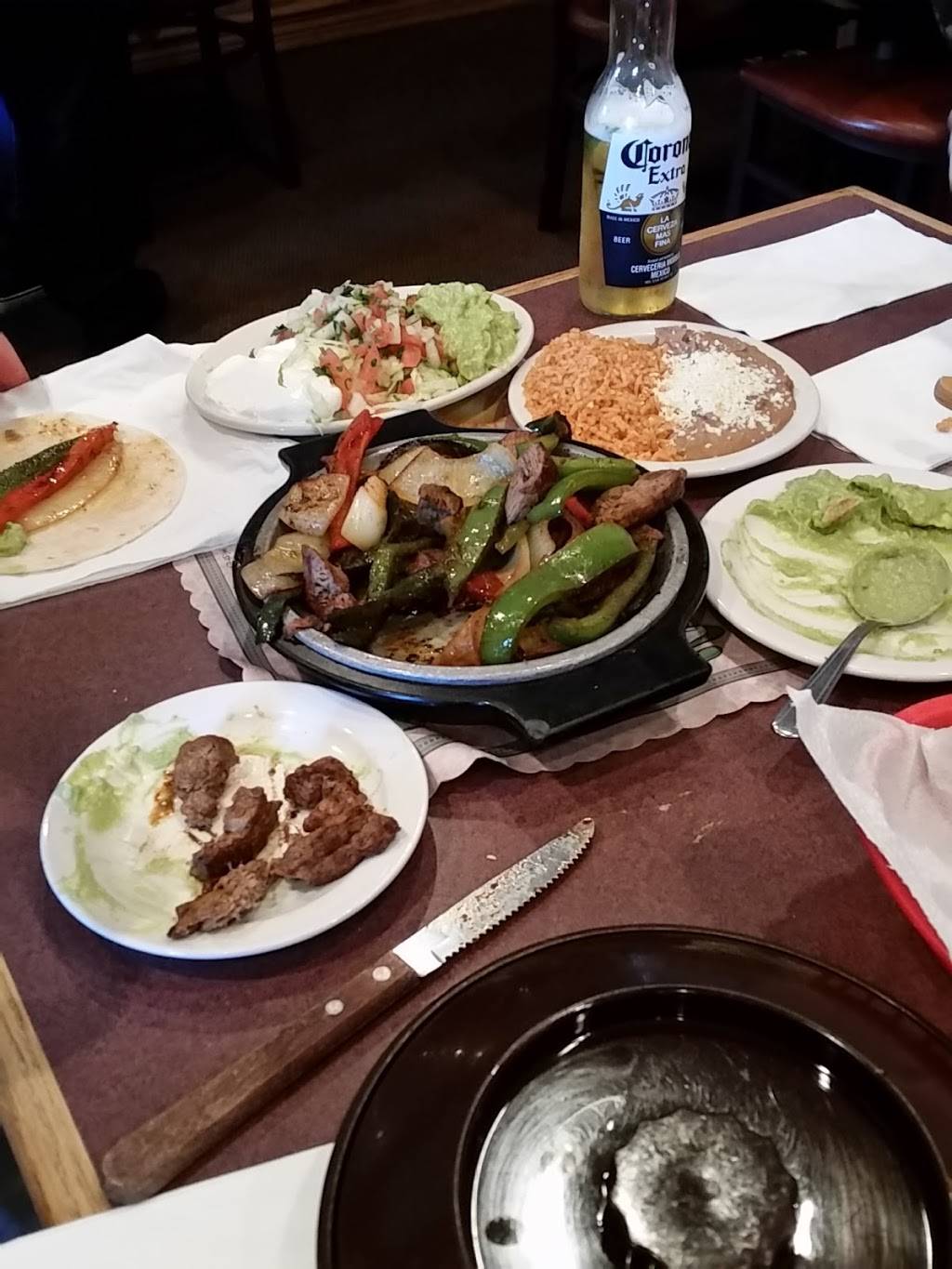 MiRanchito | restaurant | 149 W Commercial Ave, Lowell, IN 46356, USA | 2196962270 OR +1 219-696-2270