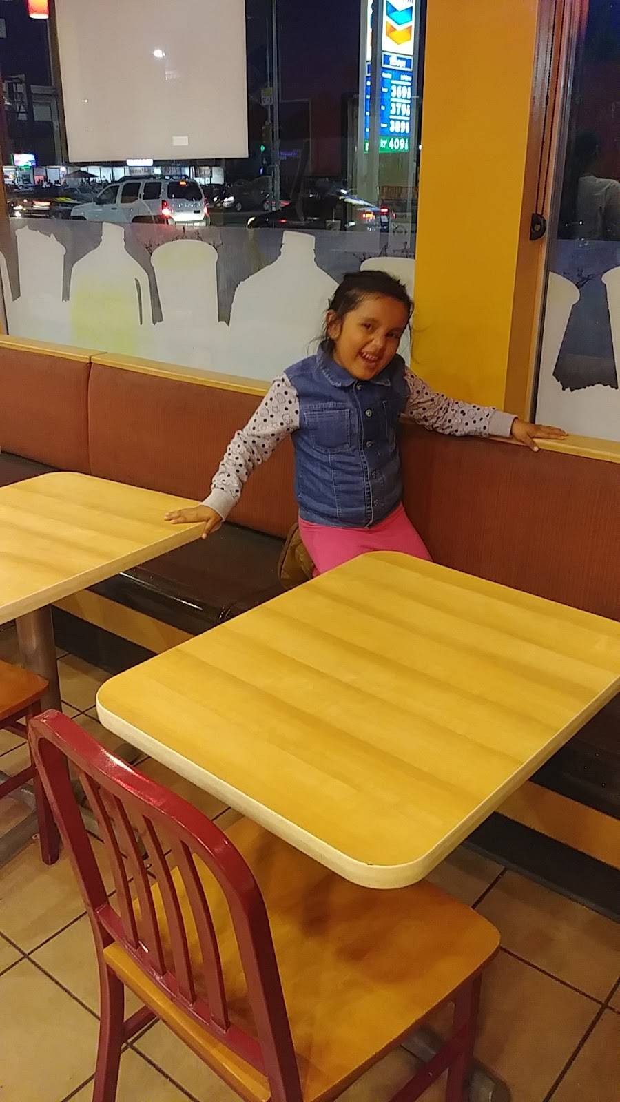 Popeyes Louisiana Kitchen | restaurant | 11011 Victory Blvd, North Hollywood, CA 91606, USA | 8187600071 OR +1 818-760-0071