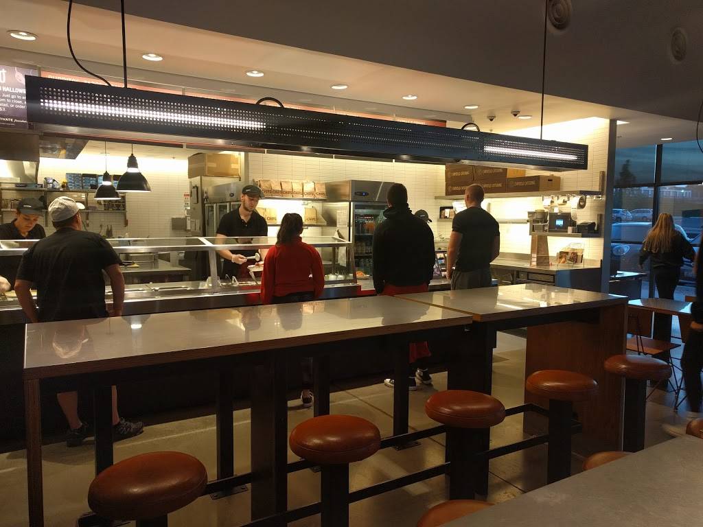 Chipotle Mexican Grill | restaurant | 6455 Carlisle Pike Ste B, Mechanicsburg, PA 17050, USA | 7177909284 OR +1 717-790-9284