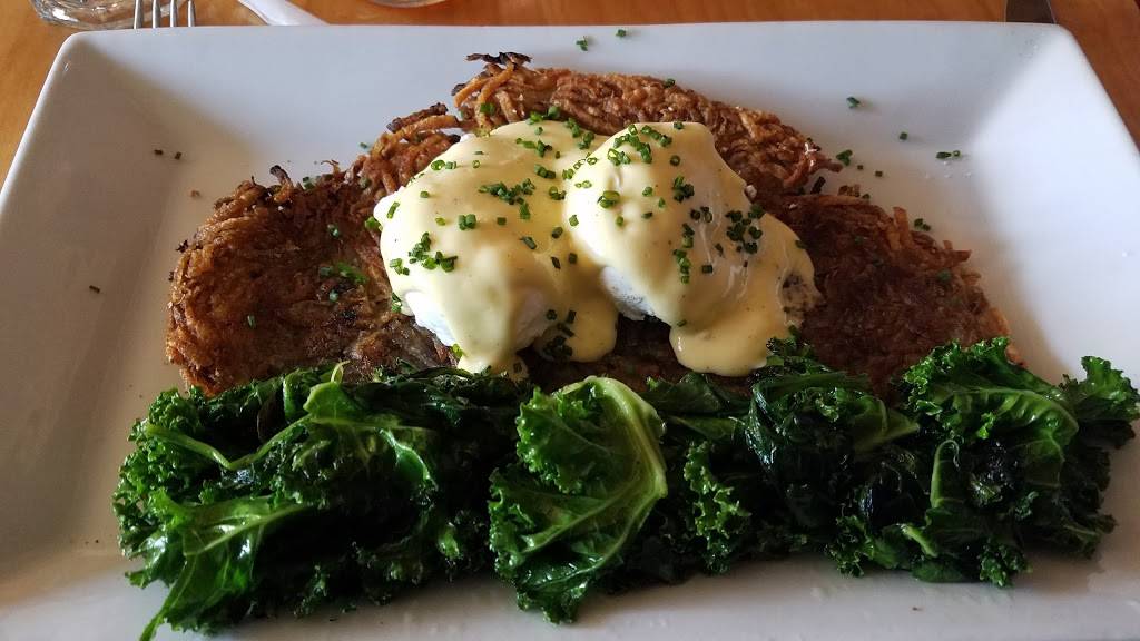 Della | restaurant | 1238 Prospect Ave, Brooklyn, NY 11218, USA | 7186330249 OR +1 718-633-0249