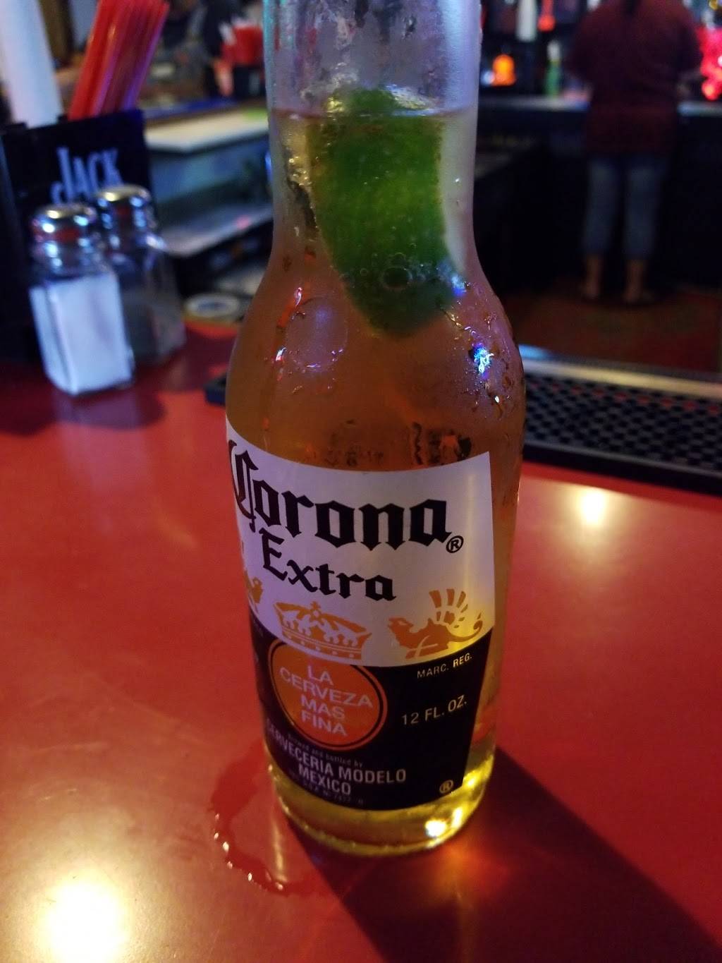 Mack Daddys | restaurant | 1031 IN-62, Charlestown, IN 47111, USA | 8122561092 OR +1 812-256-1092