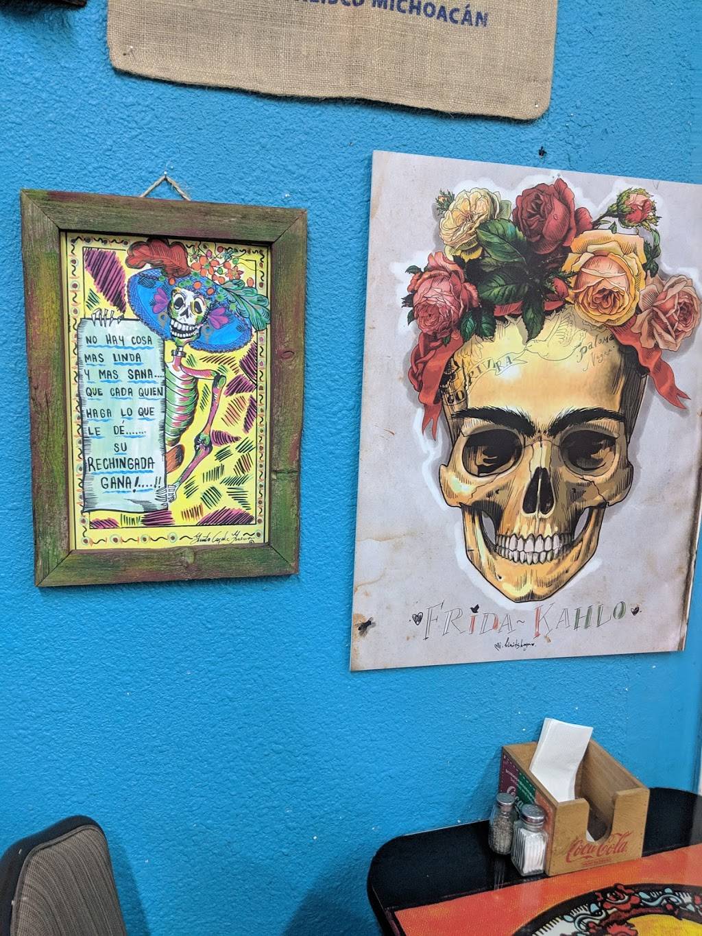 El Catrin | restaurant | 835 W Jefferson Blvd, Dallas, TX 75208, USA | 9723734411 OR +1 972-373-4411