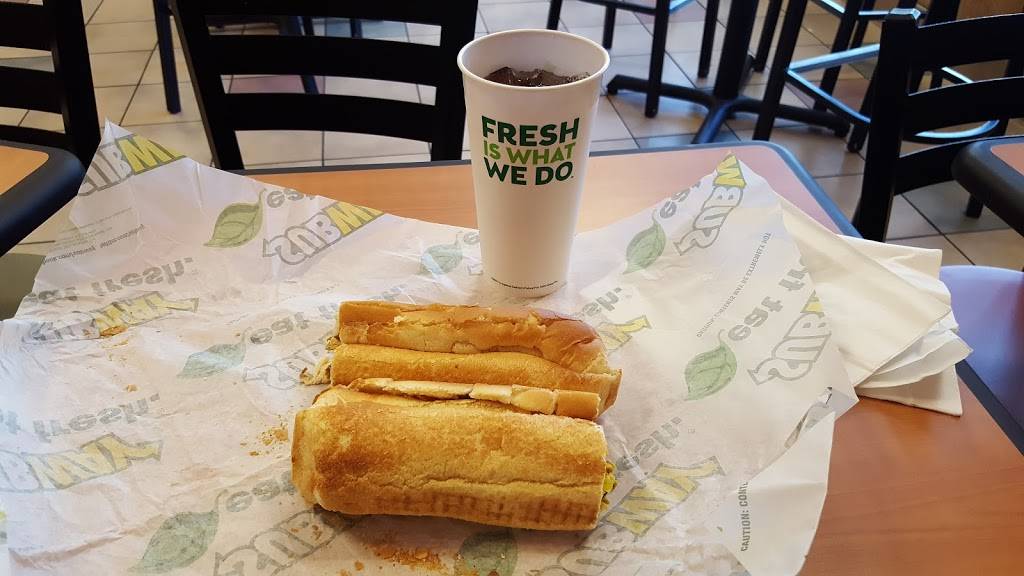 Subway | restaurant | 27405 US-27 #105, Leesburg, FL 34748, USA | 3523148847 OR +1 352-314-8847