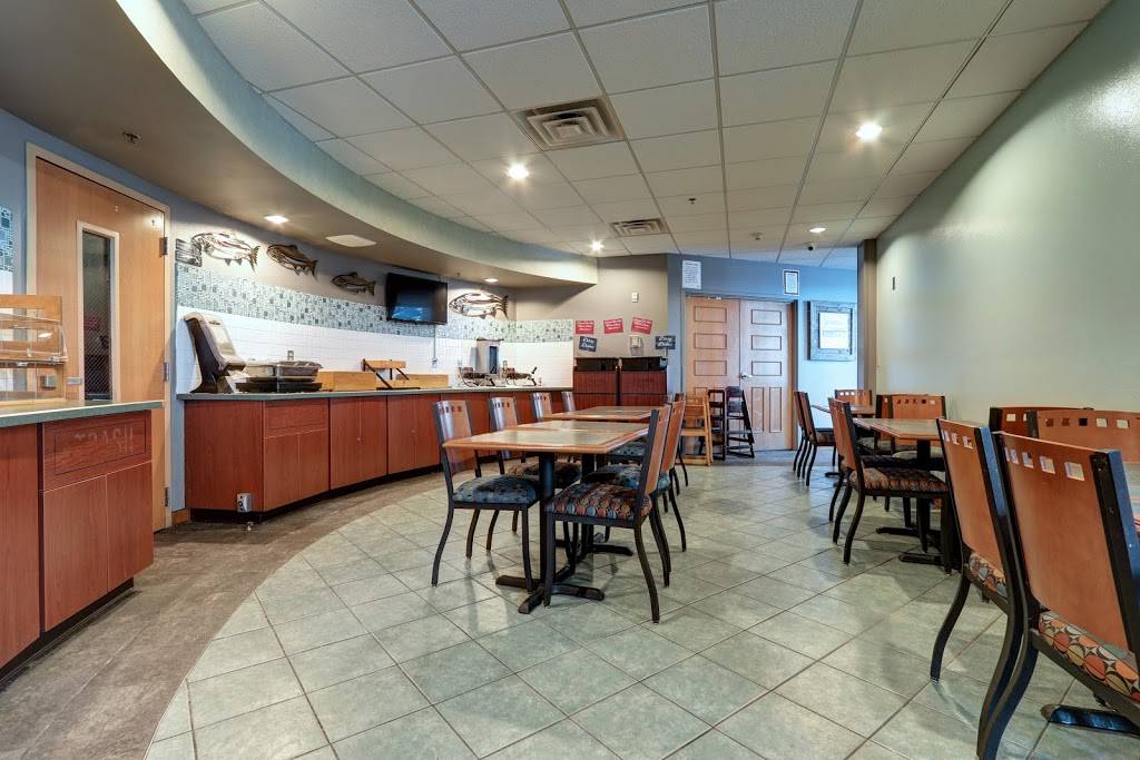 Dimond Center Hotel | restaurant | 700 E Dimond Blvd, Anchorage, AK 99515, USA | 9077705000 OR +1 907-770-5000