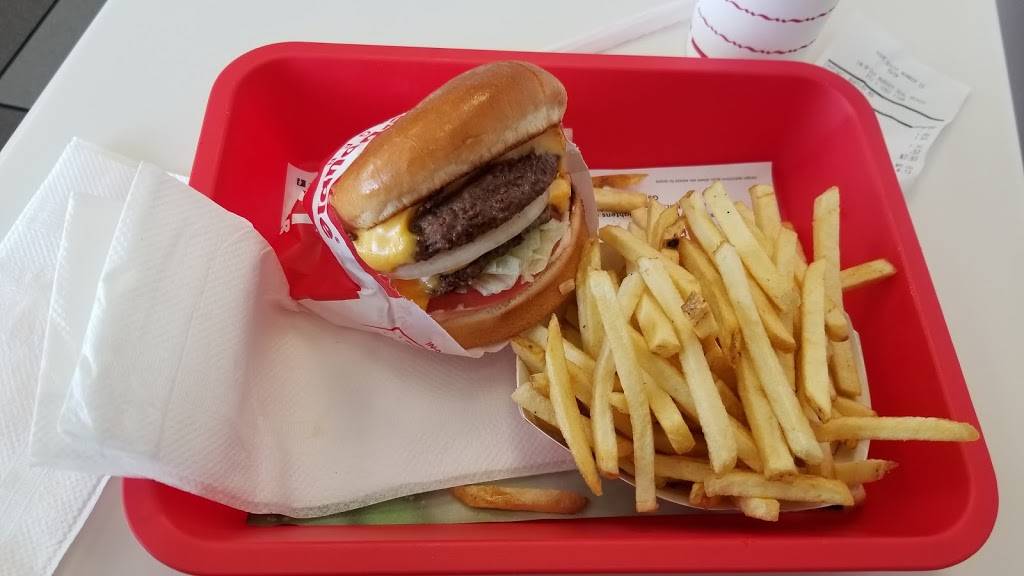 In-N-Out Burger | restaurant | 12365 Seal Beach Blvd, Seal Beach, CA 90740, USA | 8007861000 OR +1 800-786-1000