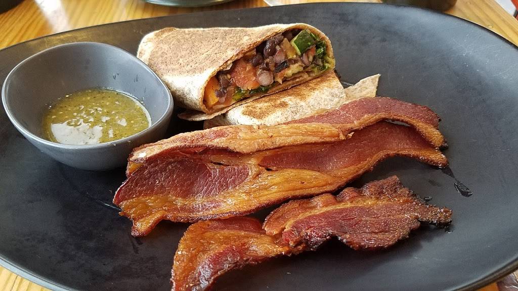 Righteous Foods | restaurant | 3405 W 7th St, Fort Worth, TX 76107, USA | 8178509996 OR +1 817-850-9996