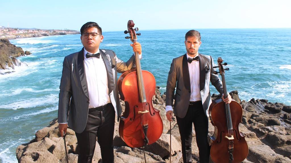 Encanto Restaurante | restaurant | kilómetro 52.5, frente a, B.C., México, Carr. Transpeninsular 1015, la cuenca le, El Campito, 22710 Rosarito, B.C., Mexico | 016616880126 OR +52 661 688 0126