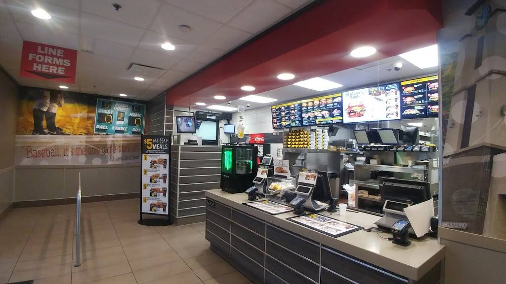 Carls Jr. | restaurant | 1384 N Moorpark Rd, Thousand Oaks, CA 91360, USA | 8054957779 OR +1 805-495-7779