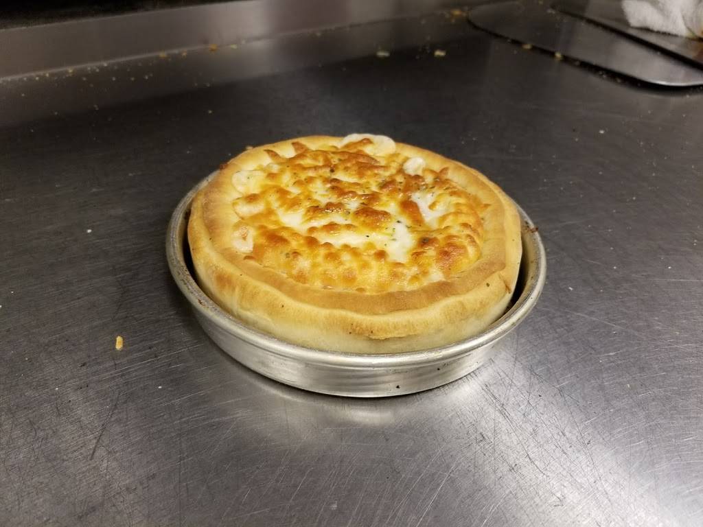 Windy City Pizza | restaurant | 1505 18th St #1, Charleston, IL 61920, USA | 2173454100 OR +1 217-345-4100