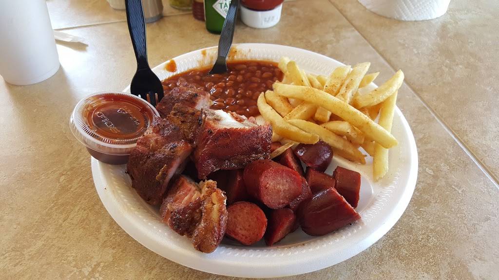 Rosakos Soulfood and BBQ | restaurant | 2816 Brown Trail, Bedford, TX 76021, USA | 8177853393 OR +1 817-785-3393