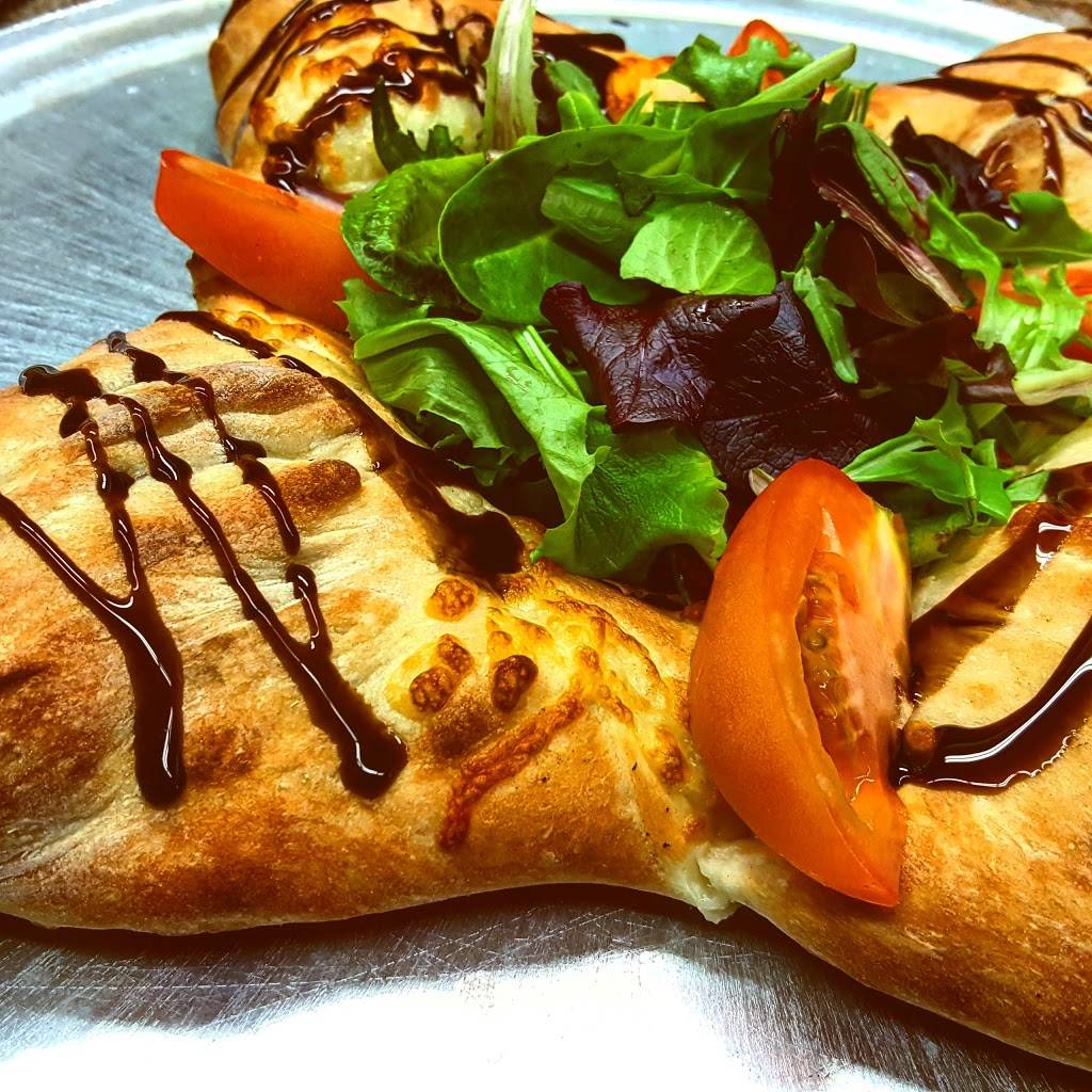 Marias Pizza & Wings Broad Street | restaurant | 1860 Broad St, Cranston, RI 02905, USA | 4019410017 OR +1 401-941-0017