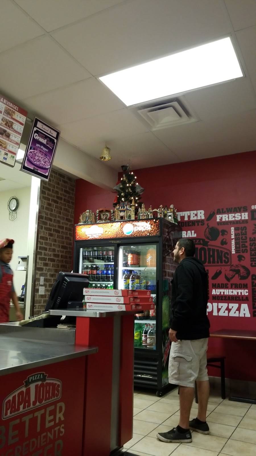 Papa Johns Pizza | restaurant | 1525 Columbus St Suite 300, Bakersfield, CA 93305, USA | 6618737111 OR +1 661-873-7111