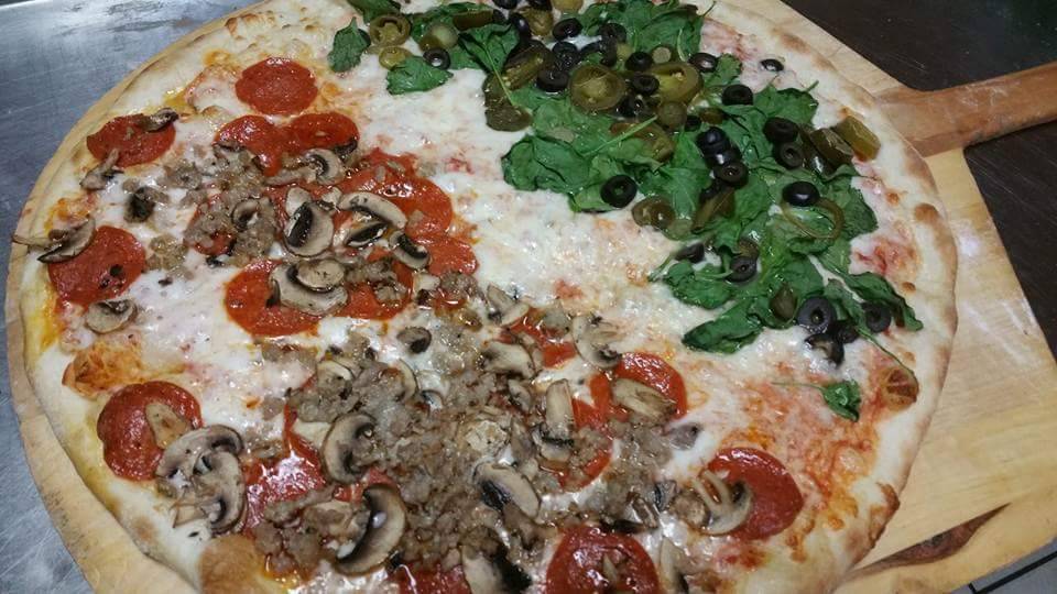 Selvinos Pizza | meal delivery | 5711 Bowden Rd #7, Jacksonville, FL 32216, USA | 9047397900 OR +1 904-739-7900