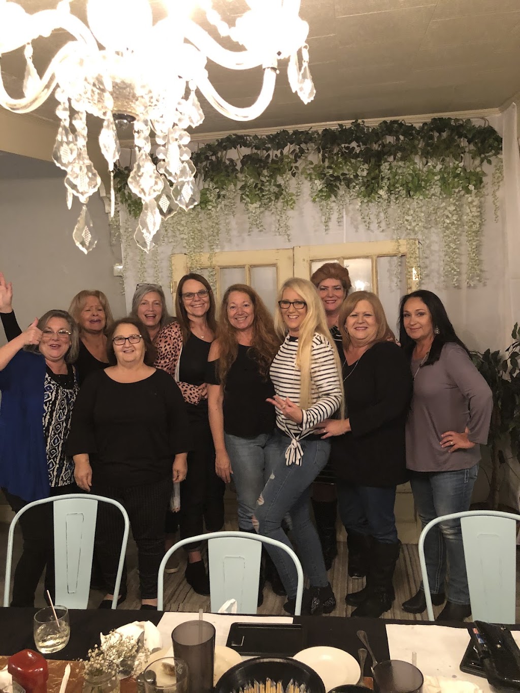 The Balcony | restaurant | 13550 W Main St, Larose, LA 70373, USA | 9856933368 OR +1 985-693-3368